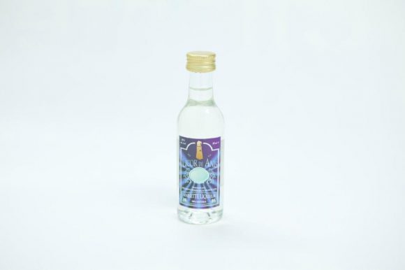 Mini bottle of 50ml of anise liqueur