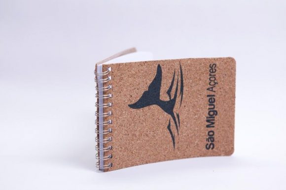 A5 white sheet notepad with cork cover