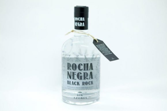 Azorean Black Rock Gin 700 ML