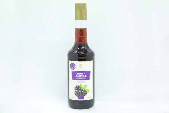 Bottle of 700ml of blackberry liqueur